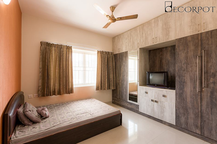 Parents Room Interior Design-GBR-3BHK, Sarjapur Road, Bangalore